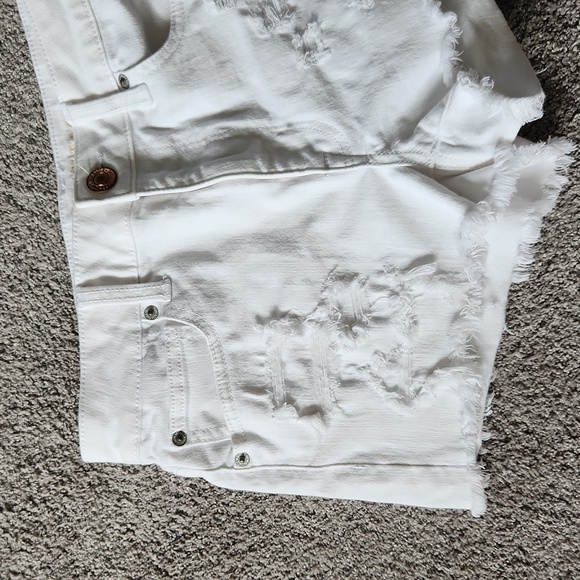 American Eagle Hi-Rise Shortie shorts - Picture 3 of 10